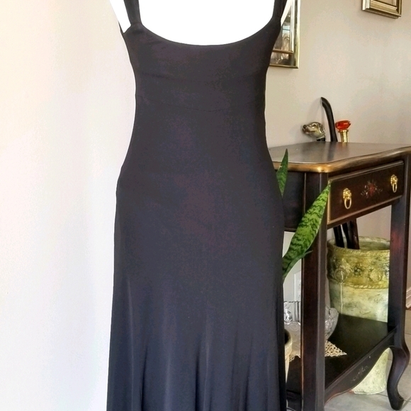Lida Baday Black Evening Dress - Picture 6 of 7